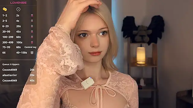 LaureMestler online show from May 2026 08:47:01 AM