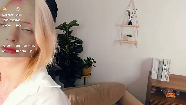 LaureMestler online show from April 2026 10:33:02 AM