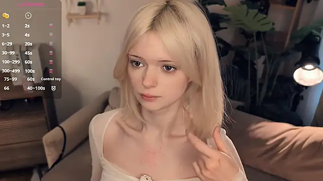 LaureMestler online show from April 2026 08:08:02 AM