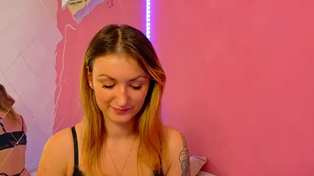 Anaayss  online show from October 2025 05:50:02 AM