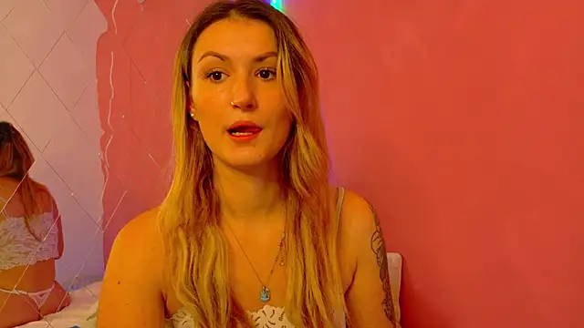 Snapshot of Anaayss_ chatting on October 2025 04:57:01 AM Anaayss online show from October 2025 04:57:01 AM