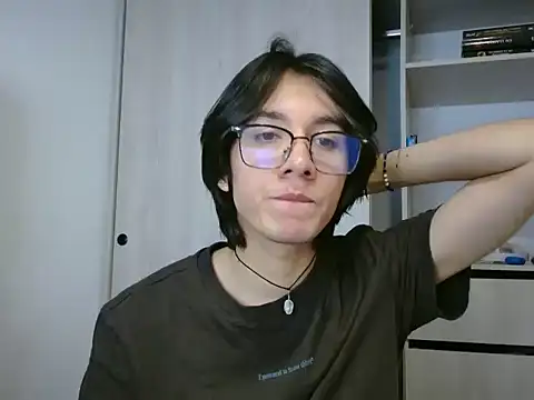 Snapshot of Matti_Mendez_ chatting on July 2026 05:57:01 PM Matti Mendez online show from July 2026 05:57:01 PM