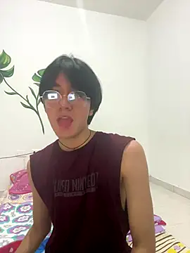 Matti Mendez  online show from October 2025 04:52:02 PM