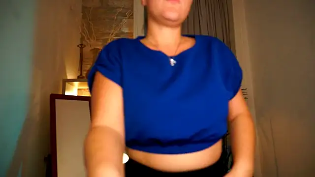 Snapshot of mrs_fllowerr chatting on October 2025 04:19:01 PM mrs fllowerr online show from October 2025 04:19:01 PM