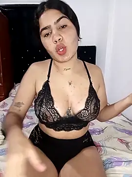 Sashalana online show from December 2025 11:12:02 AM