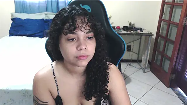 sweetamy326 online show from May 2026 12:43:02 PM