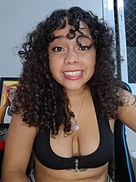 sweetamy326 online show from June 2026 10:25:02 PM