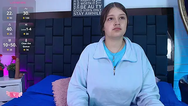 Krystal Heartss online show from November 2025 12:49:02 PM