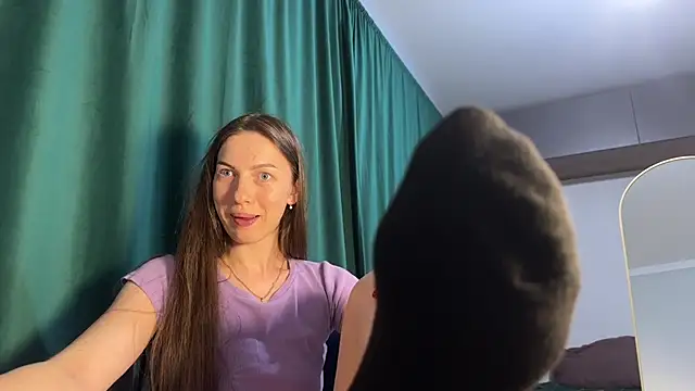 Snapshot of Prettyyy_Angel chatting on June 2026 02:01:01 PM Prettyyy Angel online show from June 2026 02:01:01 PM