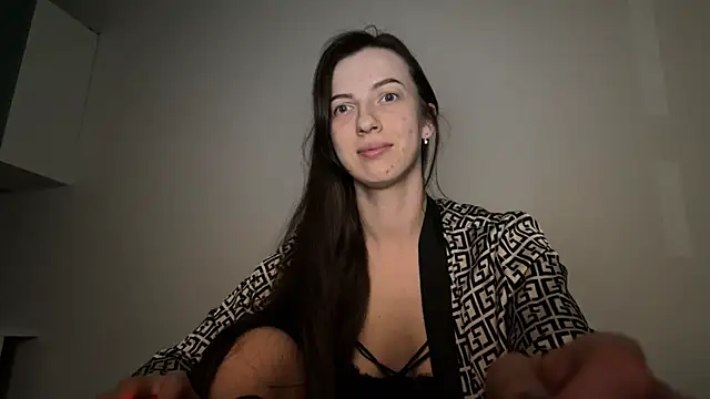 Prettyyy Angel online show from March 2026 06:30:02 PM