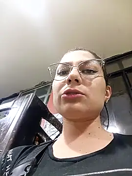 Mia-love-03 online show from October 2025 12:11:01 AM