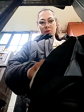 Mia-love-03 online show from October 2025 09:12:01 PM