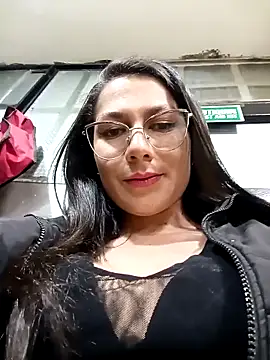 Mia-love-03 online show from October 2025 10:21:02 PM