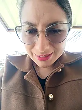 Mia-love-03 online show from November 2025 04:19:02 PM