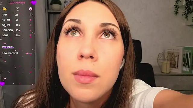 DreamVelour online show from December 2025 07:50:01 PM