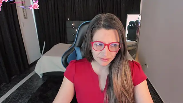 Hanna MA online show from October 2025 02:49:02 PM