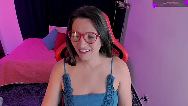 Snapshot of Hanna_MA chatting on May 2026 05:19:02 PM Hanna MA online show from May 2026 05:19:02 PM