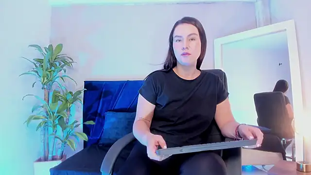 Iris Parkerr online show from November 2025 11:59:02 AM