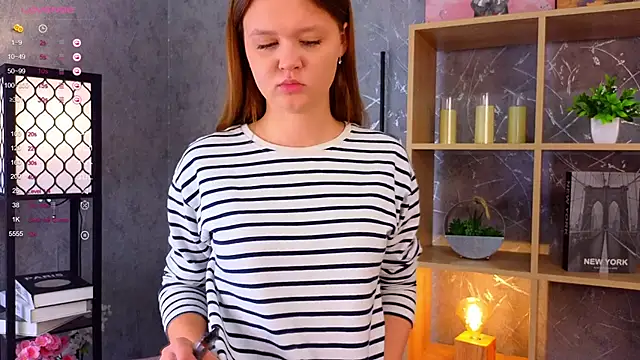 ElenoreReth online show from October 2025 01:49:01 AM