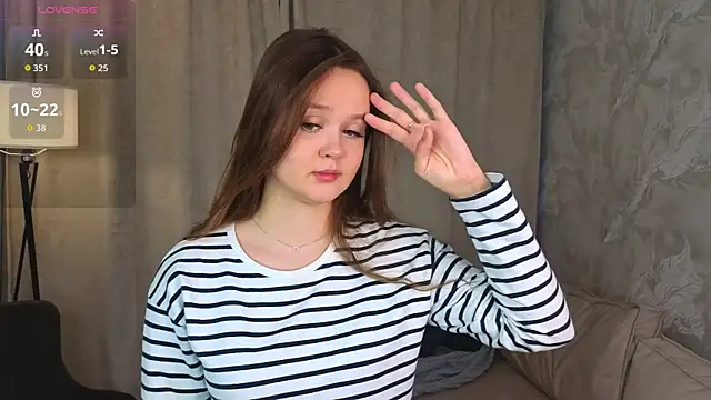 ElenoreReth online show from February 2026 01:49:02 AM