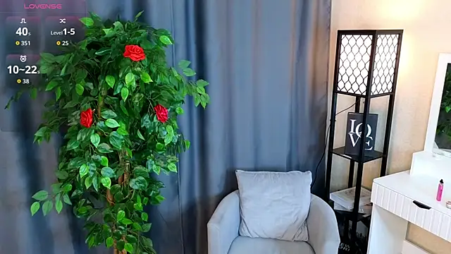 ElenoreReth online show from March 2026 01:27:01 AM