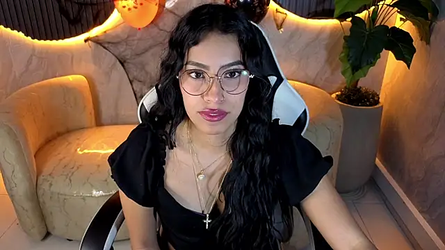 Snapshot of elowhyn_dior_tp chatting on October 2025 12:06:02 PM elowhyn dior tp online show from October 2025 12:06:02 PM