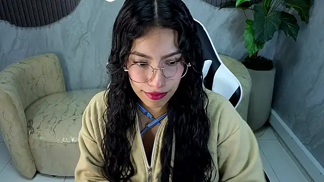 Snapshot of elowhyn_dior_tp chatting on October 2025 12:42:01 PM elowhyn dior tp online show from October 2025 12:42:01 PM
