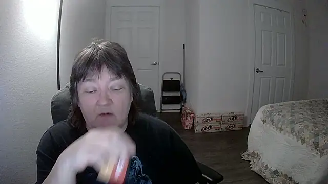 Buggy1965 online show from January 2026 04:32:01 PM