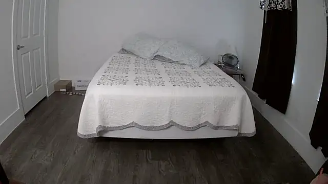 Buggy1965 online show from December 2025 03:05:01 PM