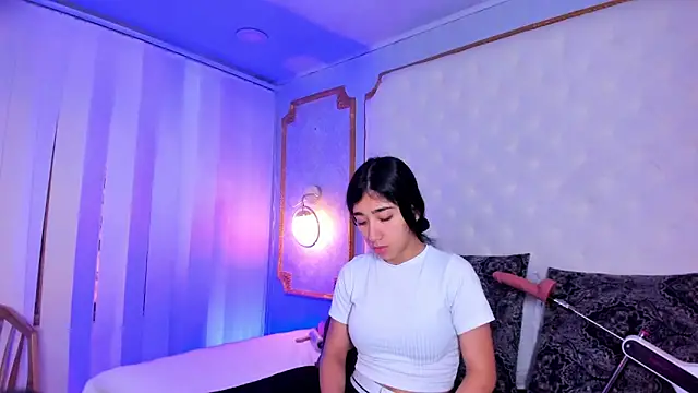 Mariana Kalo online show from January 2026 11:04:02 AM