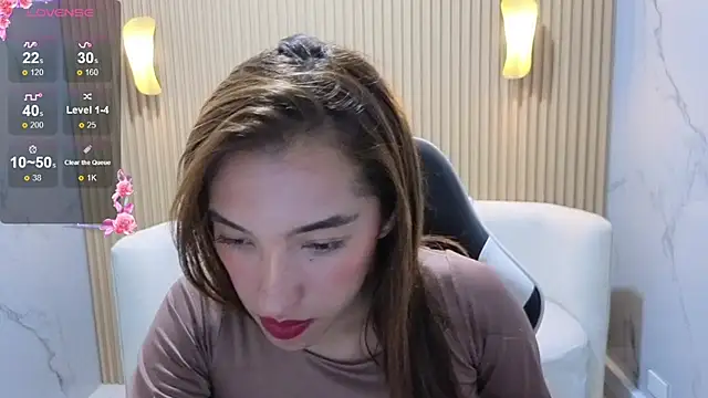 Snapshot of Skyler_Gracee_Tx chatting on November 2025 02:44:02 AM Skyler Gracee Tx online show from November 2025 02:44:02 AM