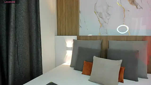 cristal priincess online show from November 2025 03:15:02 PM