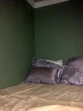 Neonkiiey online show from October 2025 08:39:02 PM