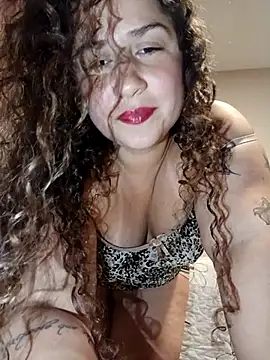 Moranguinha2234 online show from May 2026 12:57:01 AM