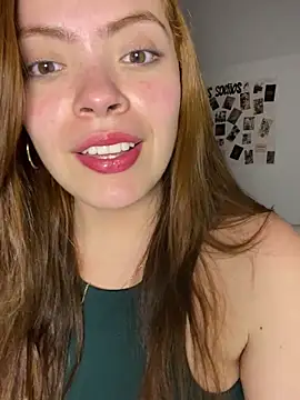 Bleer Rousse online show from November 2025 10:37:01 PM