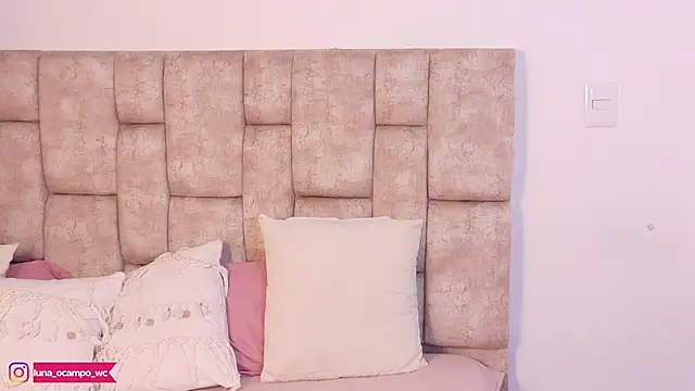 LunaOcampo  online show from November 2025 07:41:02 AM