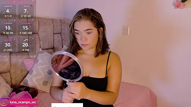 LunaOcampo  online show from October 2025 07:33:01 PM