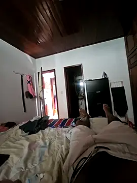 Preto18cmssa online show from September 2025 06:47:01 PM