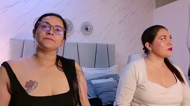 Michell Monet online show from March 2026 12:17:02 PM