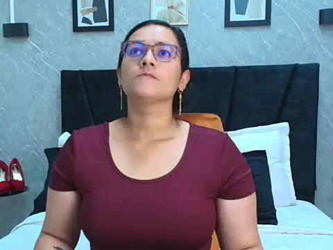 Michell Monet online show from March 2026 11:43:01 AM