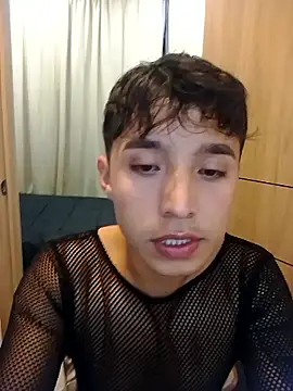 Snapshot of Cristhofher-13102 chatting on November 2025 11:42:01 PM Cristhofher-13102 online show from November 2025 11:42:01 PM