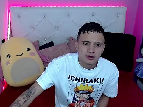 xx-kike-xx online show from October 2025 01:45:01 PM