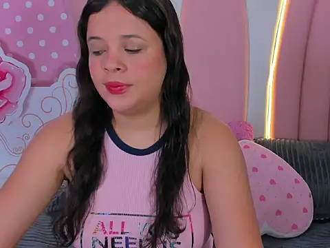 Snapshot of SofiaaBigBoobs chatting on November 2025 11:58:02 AM SofiaaBigBoobs online show from November 2025 11:58:02 AM