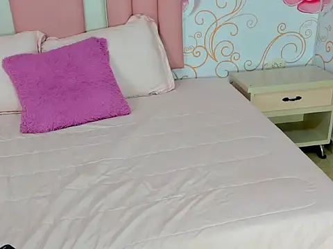 Snapshot of SofiaaBigBoobs chatting on November 2025 12:09:01 PM SofiaaBigBoobs online show from November 2025 12:09:01 PM