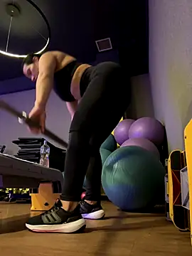 Anavalle online show from September 2025 03:51:01 PM