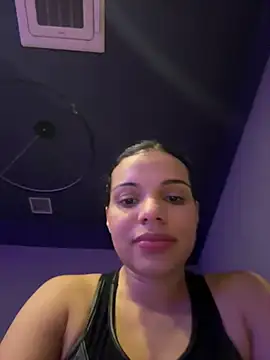 Anavalle online show from April 2026 08:15:02 PM