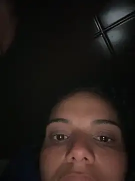 Anavalle online show from November 2025 04:13:01 AM