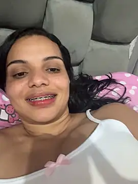 Anavalle online show from February 2026 03:05:02 AM