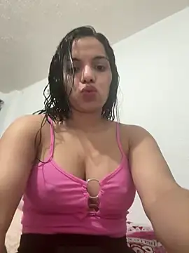 Anavalle online show from April 2026 12:28:02 AM