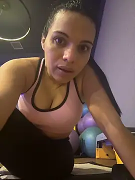 Anavalle online show from September 2025 03:19:02 PM